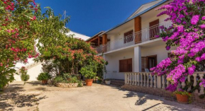 Отель Apartment Biograd na Moru 11327b  Биоград На Мору
